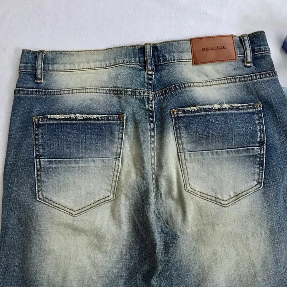 Decibel NWOT Medium Wash Jean Shorts Men 34 - Picture 8 of 10